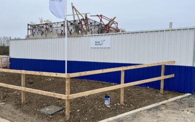 The dual role of site hoardings