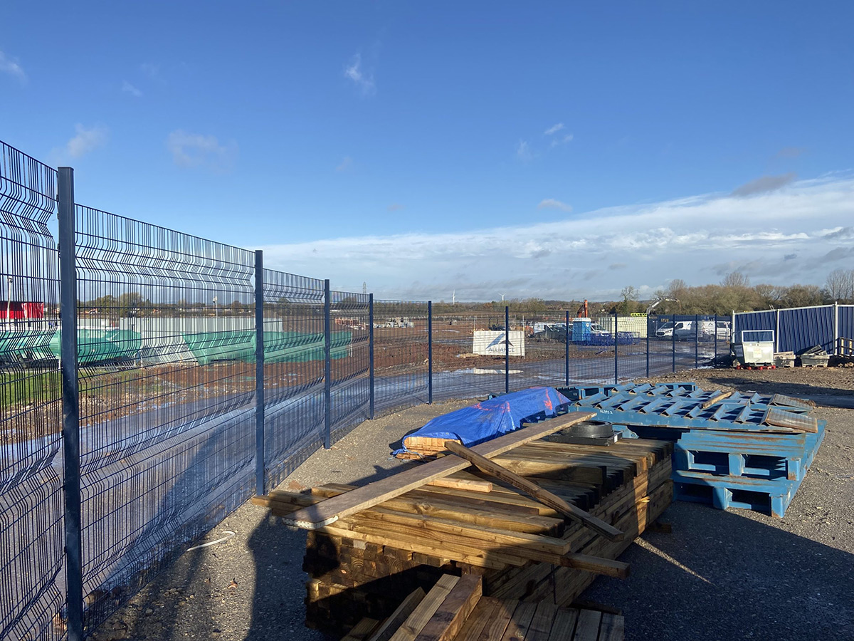 Temporay Mesh Fencing